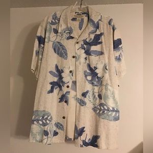 Island Republic Hawaiian Style Button Down Short Sleeve Beach Shirt